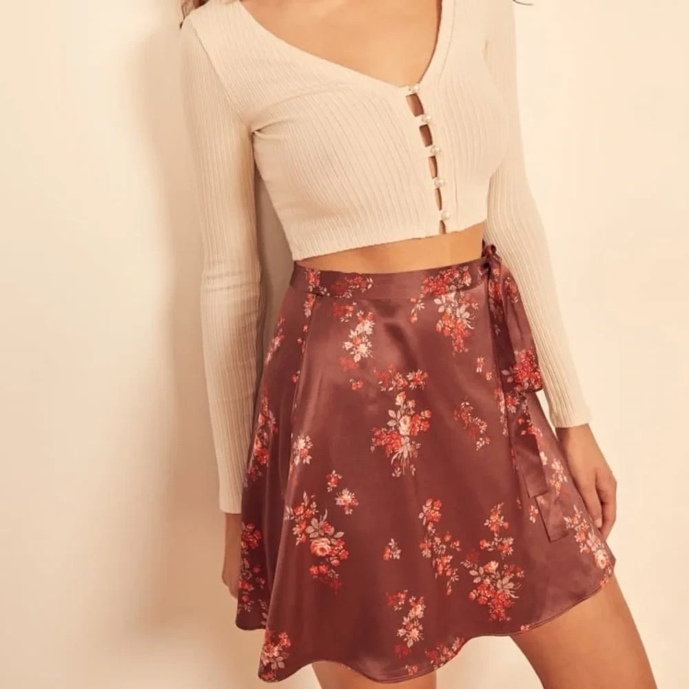 Reformation Simi 100% Silk Wrap Mini Skirt in Brown Floral (Nona) Sz‎ 2